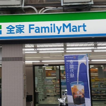 Apartmán Yily House怡家居 Yilan Exteriér fotografie